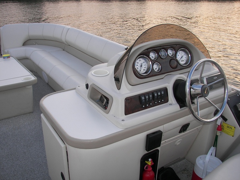... Crest Savannah Pontoon Boat 25' - Boats for sale, used boats for sale